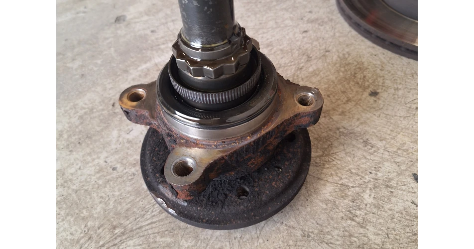 VW Amarok Gearbox or Bearing Noise?