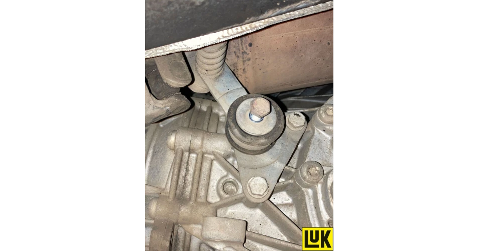 Audi A4 Multitronic worn DMF replacement