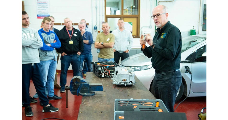 ELVES launches inaugural training programme to drive electric and hybrid vehicle battery recycling