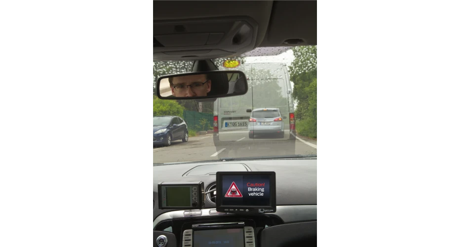 Ford test new intelligent technology<br />
