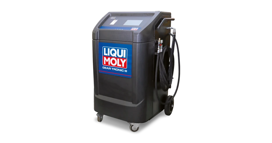 LIQUI MOLY makes transmission oil changes simple