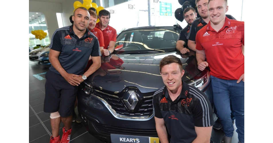 Munster rugby player launch cash givaway at Keary&#39;s Renault