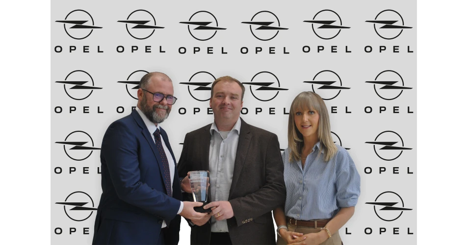 Cummins&nbsp;Motor Group wins Opel award