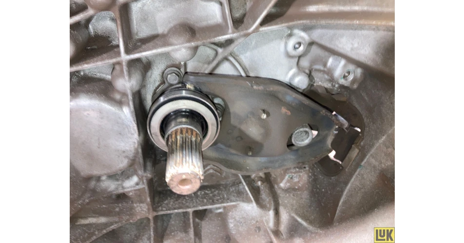 Clutch replacement 2014 Citroën DS3