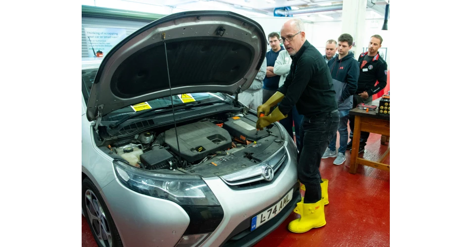 ELVES launches inaugural training programme to drive electric and hybrid vehicle battery recycling