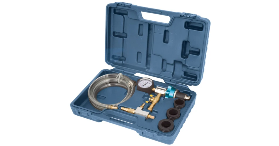 Laser offer convenient Cooling System Vacuum Purge & Refill Kit