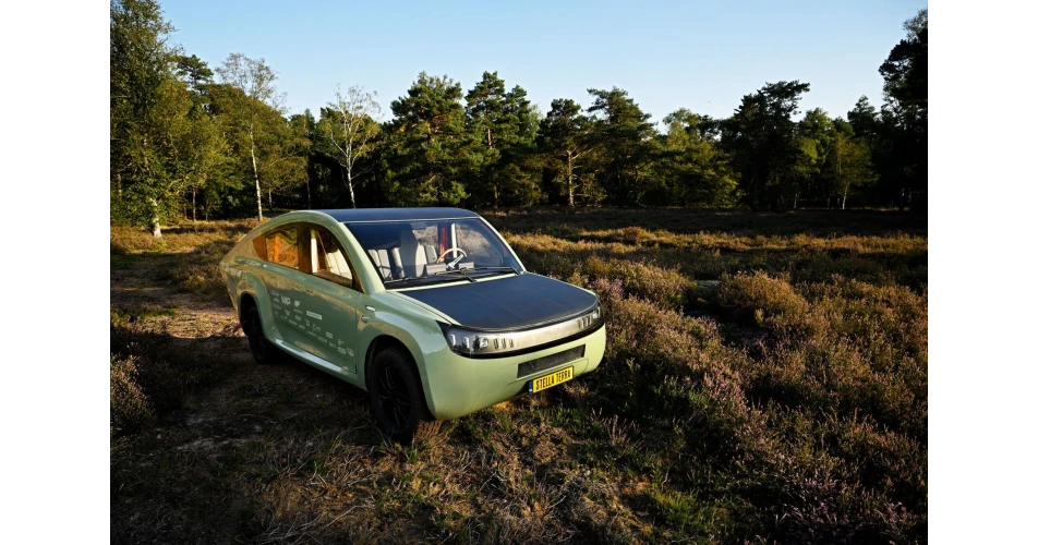 Solar SUV goes on 1000km safari&nbsp;